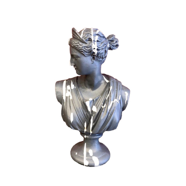 Aphrodite Statue Silver-white