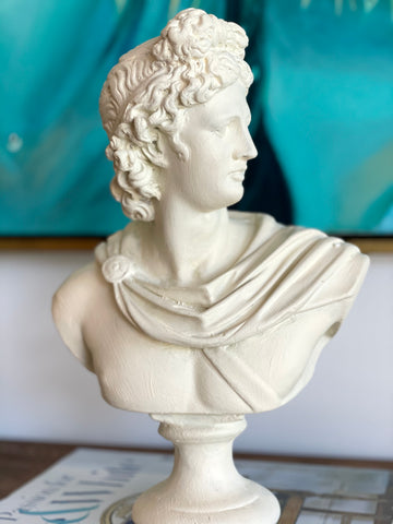Apollon Statue-White